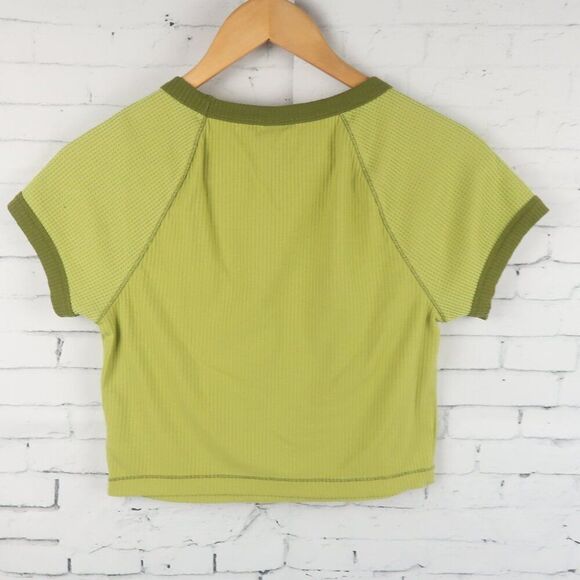 WILD FABLE GREEN CREW NECK CROPPED RIBBED WITH WAFFLE PATTERN SLEEVES SIZE SMALL - Picture 5 of 5